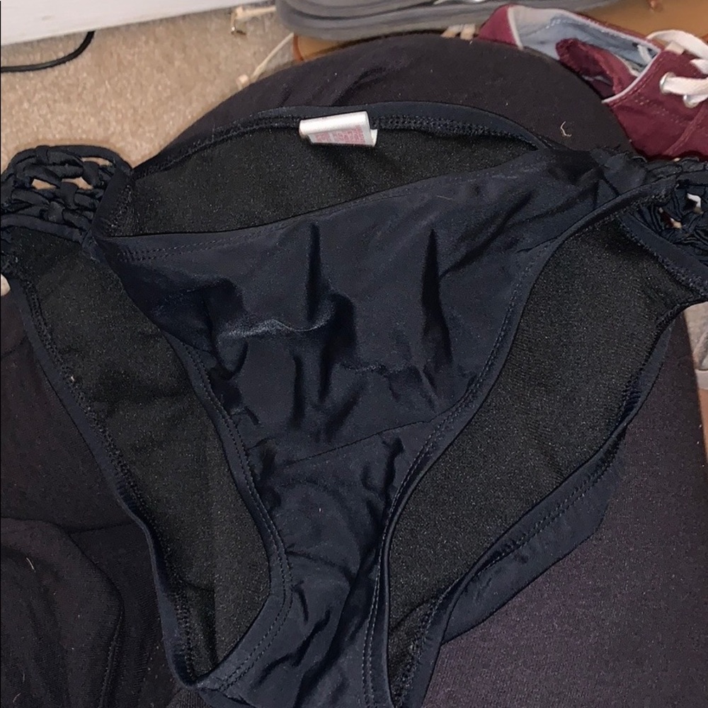 black bikini bottoms